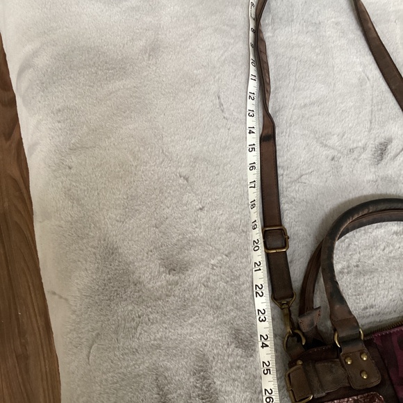 EUC Desigual multi color purse - Picture 4 of 8